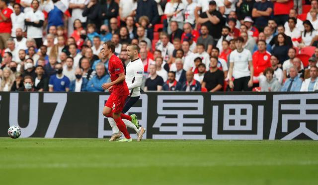 开云官网首页-默特萨克：丹麦防守顽强却有漏洞 决赛看好英格兰